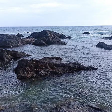 El Calon, Mar Y Montana